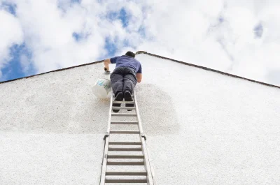 Peinture extérieure à la Flotte — façades et ravalement